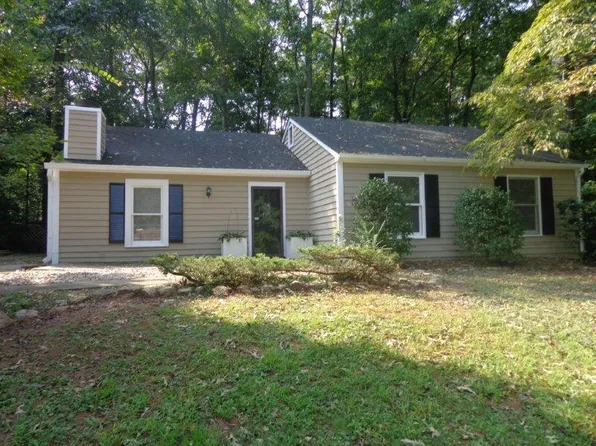 5035 Martins Crossing Rd, Stone Mountain, GA 30088