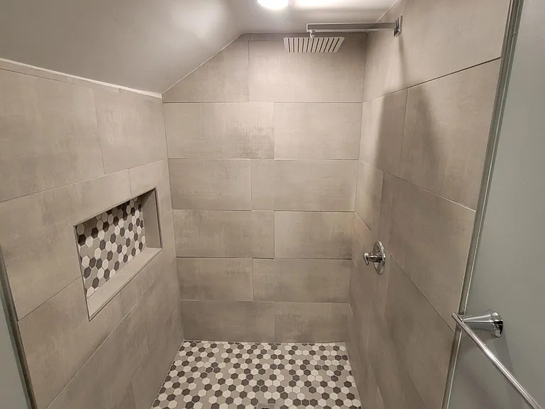 1047 N Coolidge Ave — Photo 42
