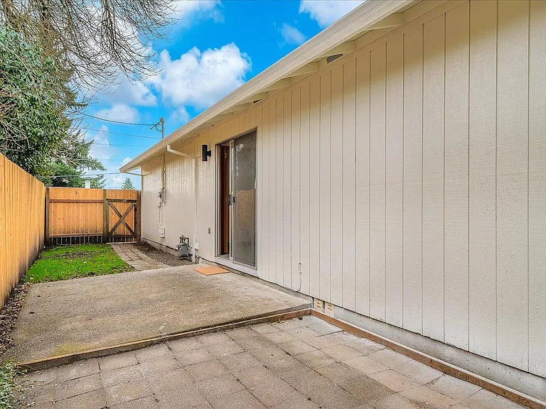 33767 SE Santosh St — Photo 18