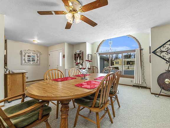 5th image of 3111 Bannister Dr