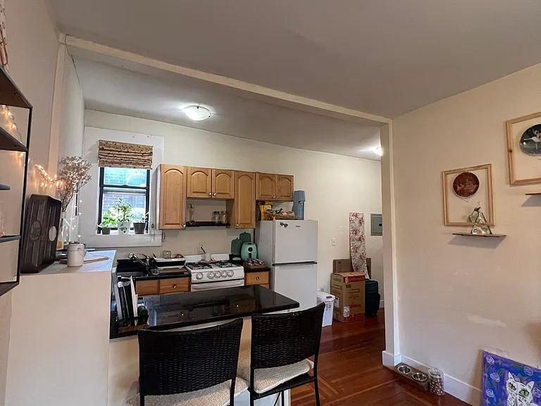65 Burbank St #24 — Photo 6