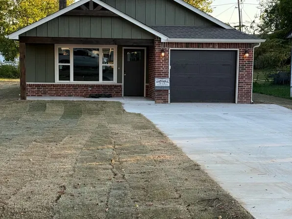 1220 W Jackson St, Sapulpa, OK 74066