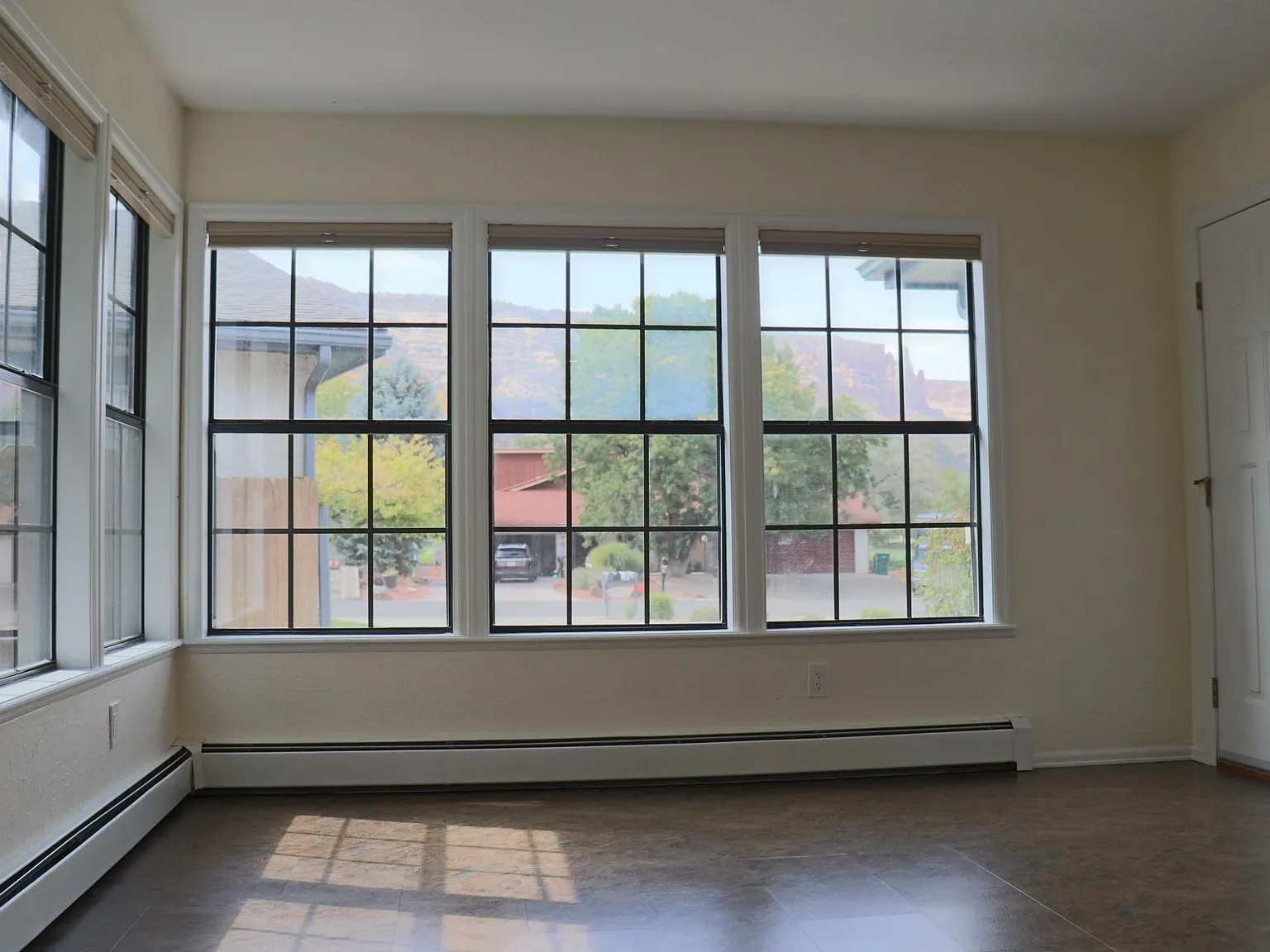 514 Rado Dr — Photo 4