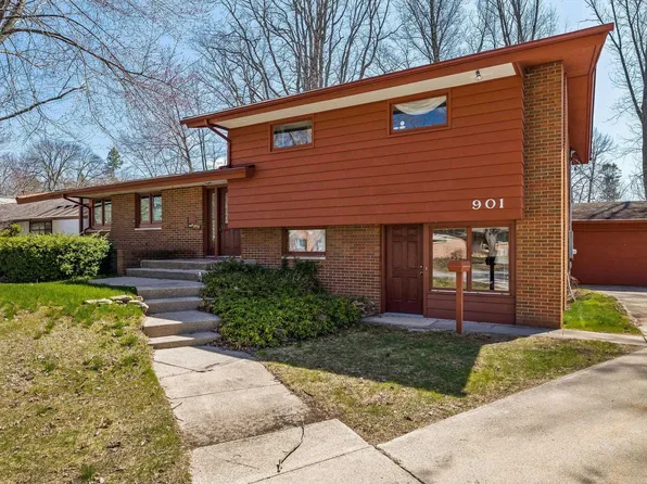 901 Crescent Dr, Midland, MI 48640
