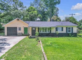 841 S Florida Ave, Greenville, SC 29611