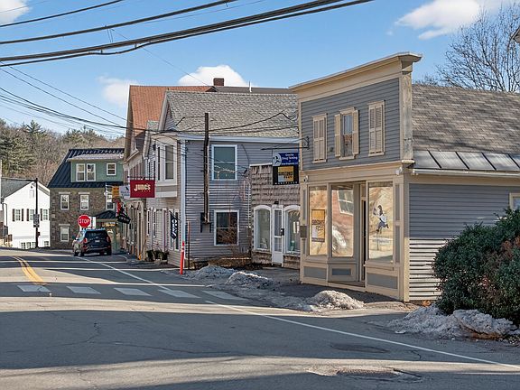 3rd image of 177 Main Street #3