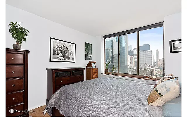 Rented by Douglas Elliman | media 2
