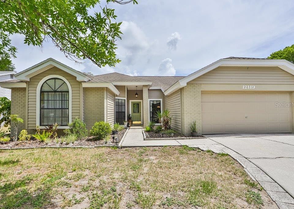 1st image of 12119 Wildbrook Dr