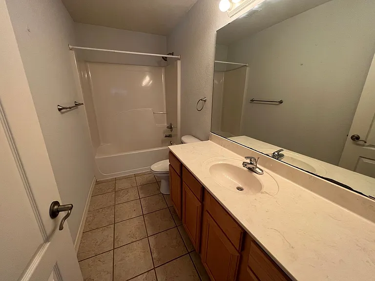 597 Loblolly Bay Dr — Photo 10