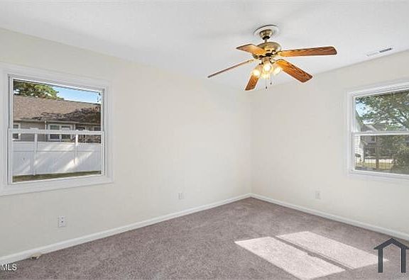 5th image of 3221 Snowberry Dr