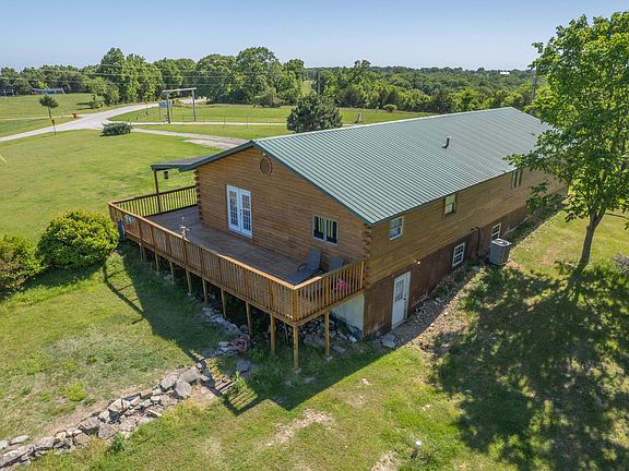 3rd image of 25048 State Highway 76