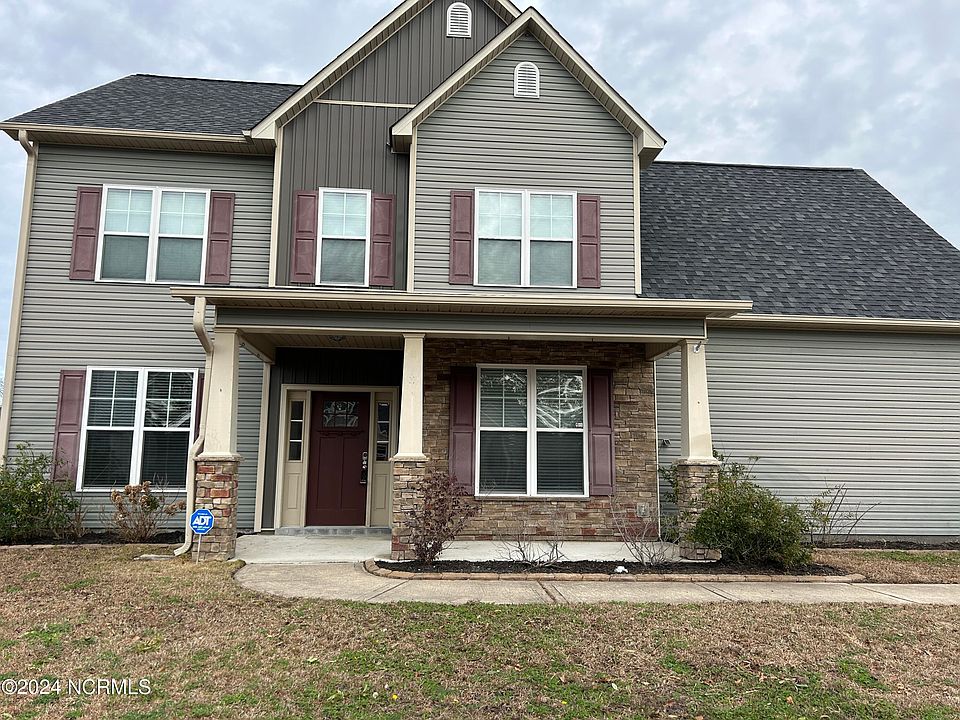 1st image of 101 Peakwood Court