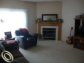 1st image of 662 Ravencrest Ln