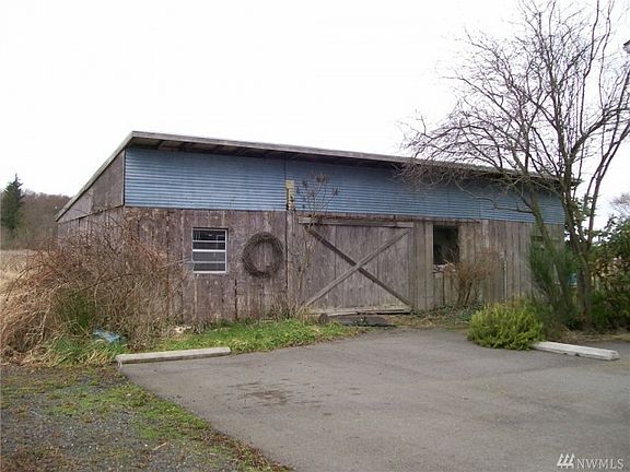4th image of 38955 Hansville Rd NE