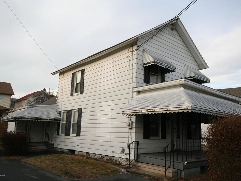 1st image of 821 Lincoln St