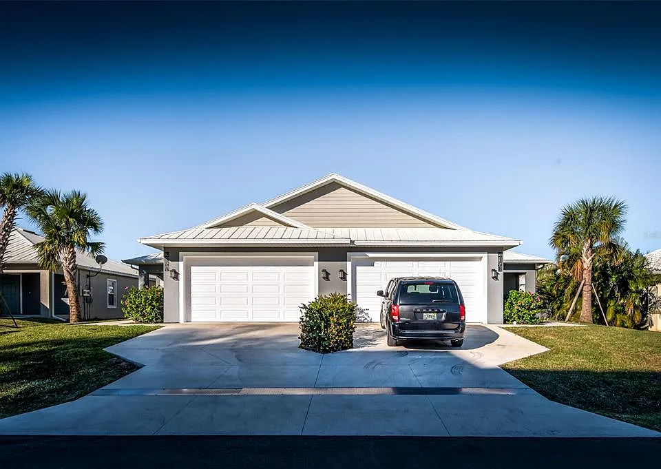 215 Lewis Cir #112