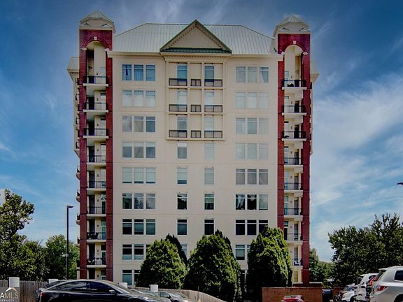 2nd image of 3820 Roswell Rd NE Unit 809