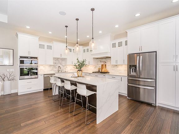 4th image of 4105 Deena Dr