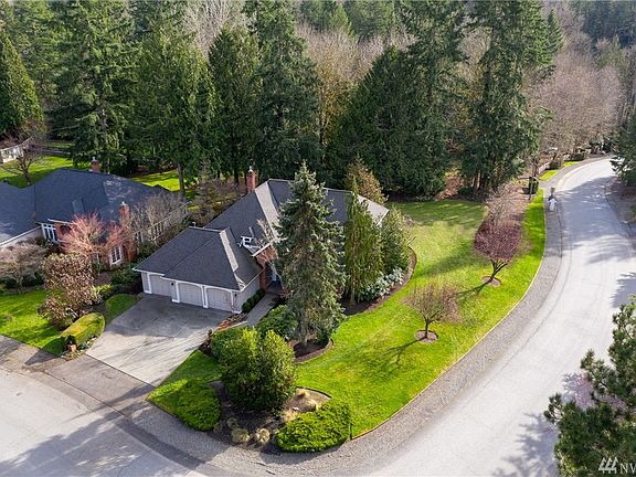 2nd image of 25803 NE 9th St