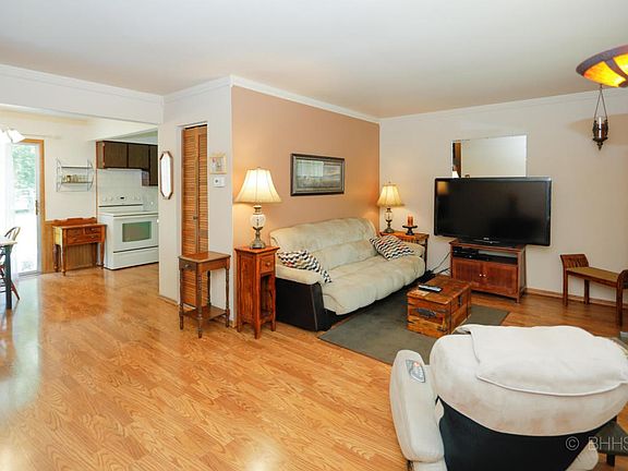 2711 Chaparral St-105