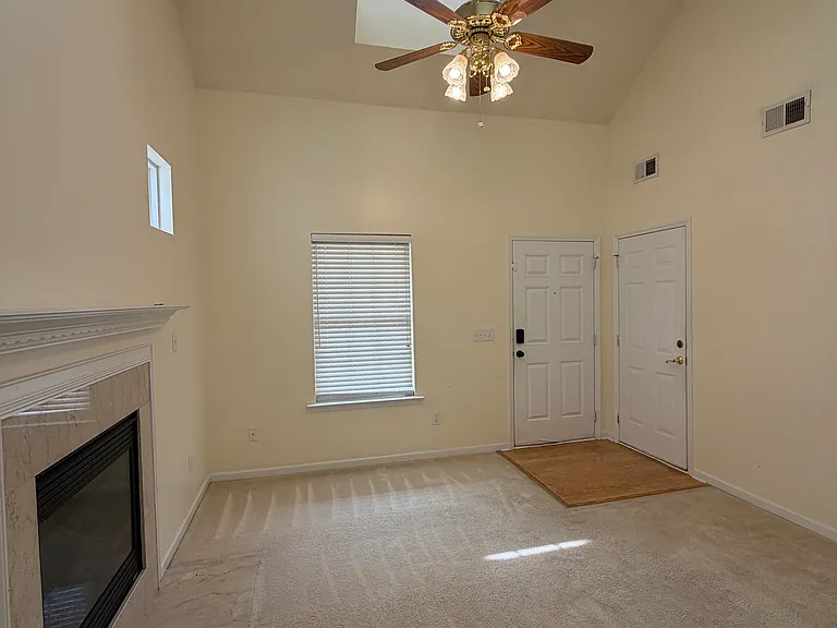 5804 Cherryrain Ct — Photo 5