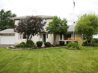 5 Lenox Ct, Lemont, IL