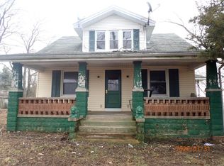 7434 Rockwell Rd, New Douglas, IL 62074