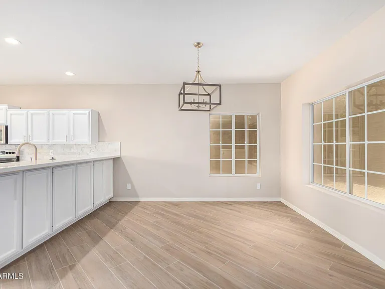 2322 S Rogers Cir #18 — Photo 9