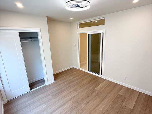 3rd image of 172 Athol Ave #37
