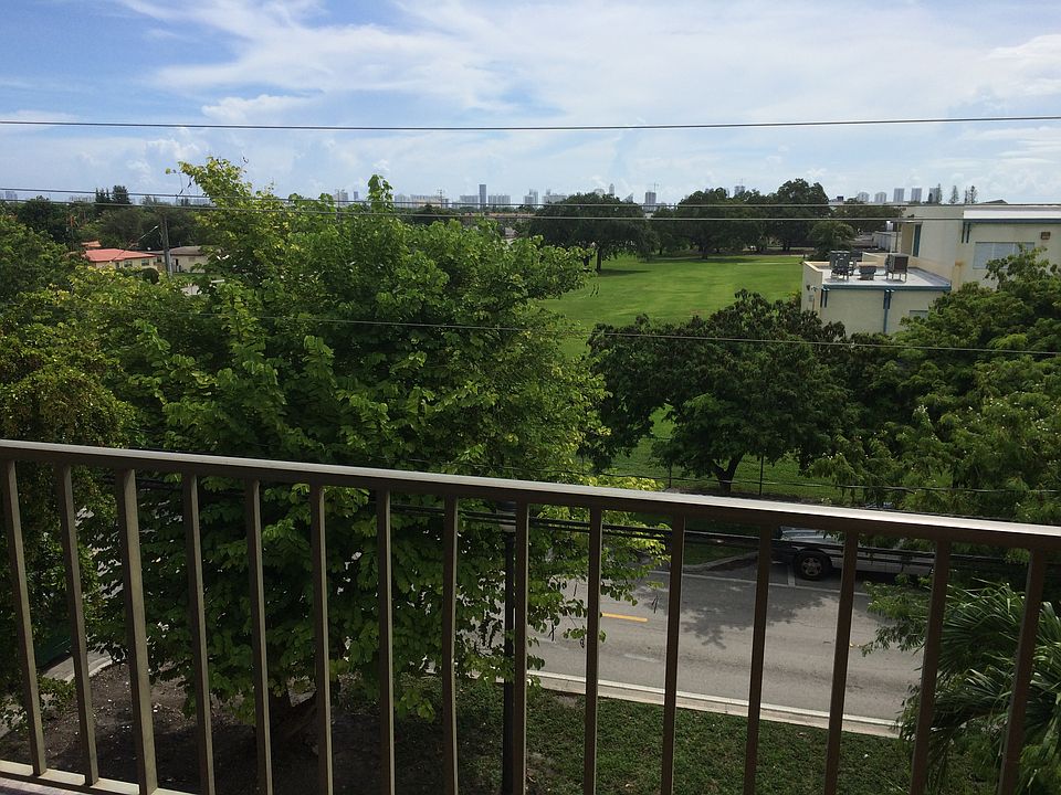 1st image of 16750 NE 10th Ave