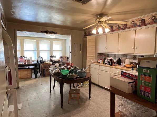 1000 N 2nd St, Quinton, OK 74561