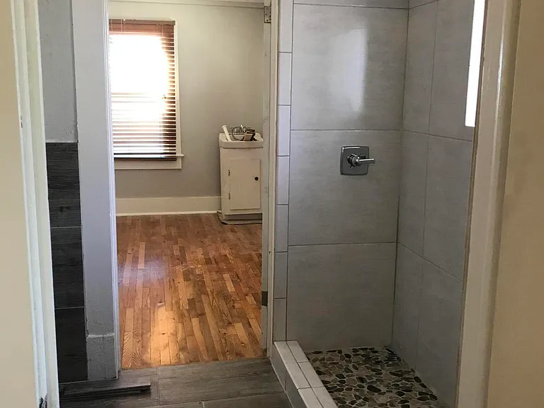 3716 Jackson Ave — Photo 16