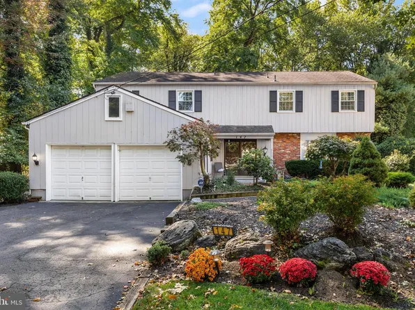147 Green Vale Rd, Cherry Hill, NJ 08034