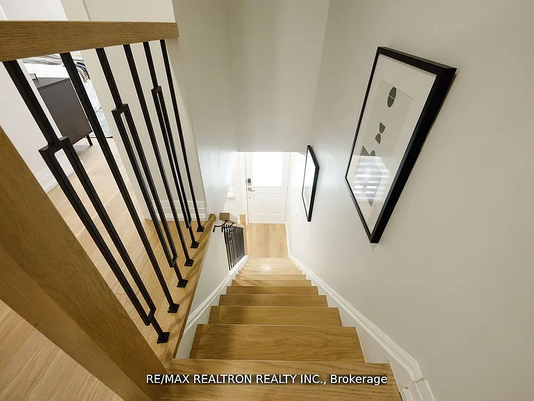 77 Hatherley Rd — Photo 15