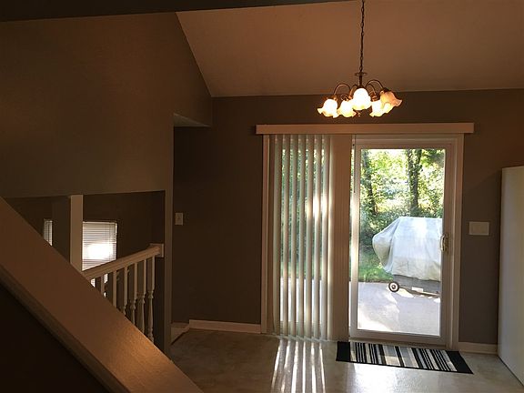 5th image of 7493 Sterling Springs Way
