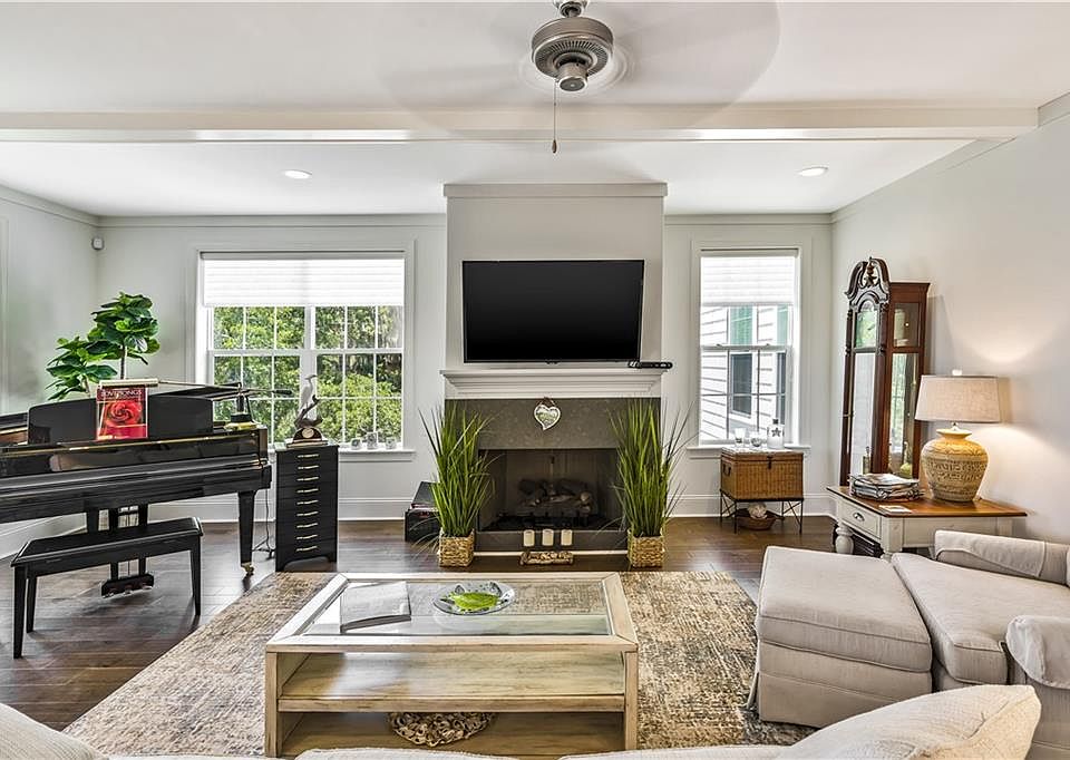 1st image of 111 Gascoigne Ave Unit 303