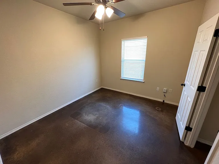 211 Eugene Pass — Photo 19