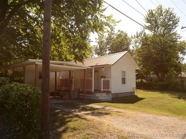 311 W Oak St, Skiatook, OK 74070