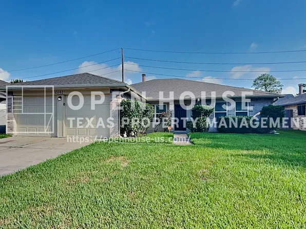 13102 Kingsmill Dr, Sugar Land, TX 77478