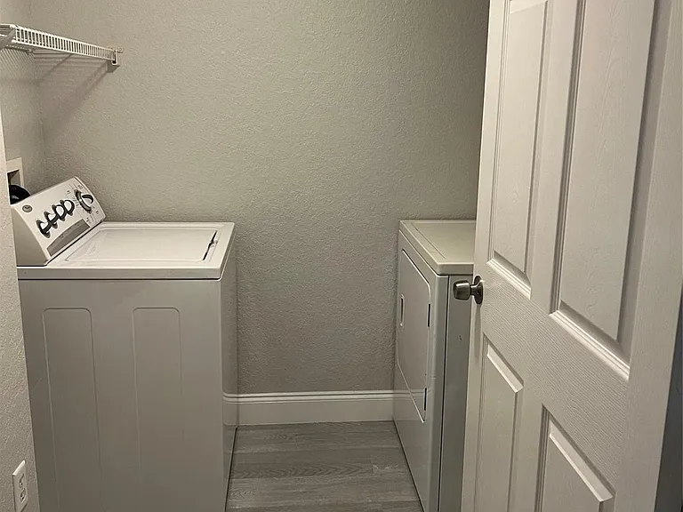 6694 W Sample Rd #6694 — Photo 3