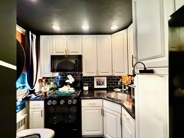 112-25 34th Avenue image 20 of 53