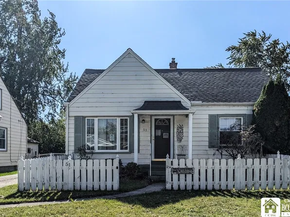 51 Stoneleigh Ave, Buffalo, NY 14223