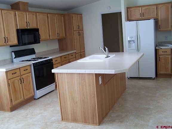 3rd image of 1190 5th St