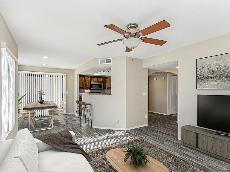 San Montego Apartments in Mesa, Arizona