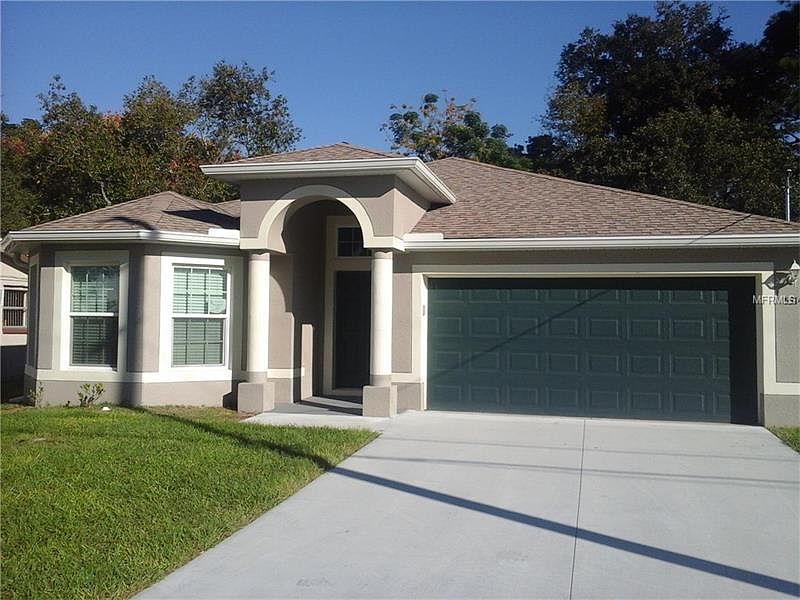 1st image of 828 Grenoble Dr