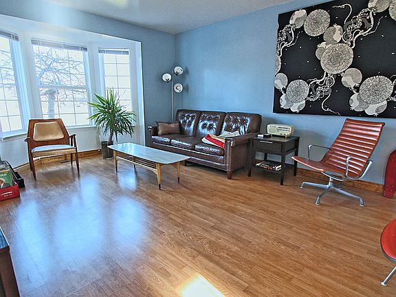 4th image of 48666 Shady Glen Dr