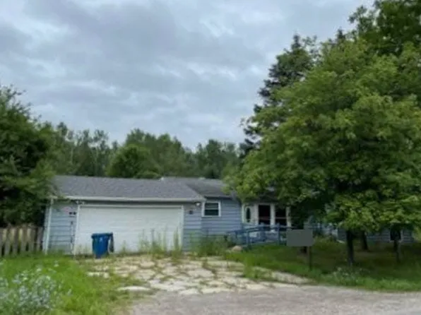 1627 W Linwood Rd, Linwood, MI 48634