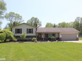 10111 Pound Rd, Columbus, MI 48063