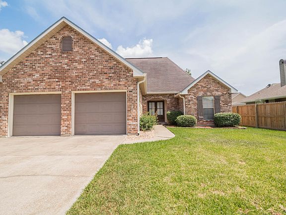 3rd image of 119 Cherry Bark Ln