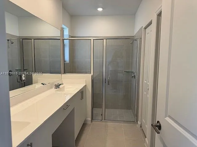 2225 SE 30th St — Photo 10